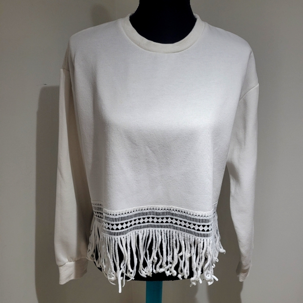 Never Fully Dressed Women's Boho Fringe Sweatshirt Medium White Cozy Casual